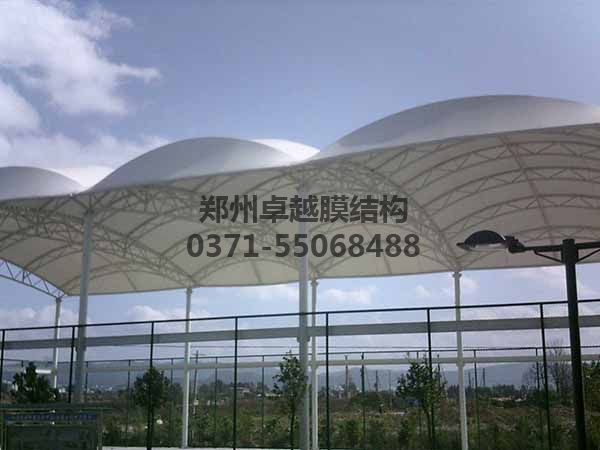 籃球場膜結(jié)構頂棚實例賞析一