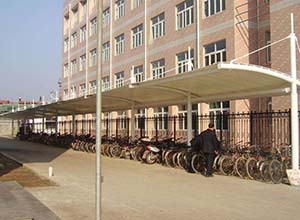 三門(mén)峽膜結(jié)構(gòu)車(chē)棚【廠家直銷】三門(mén)峽膜結(jié)構(gòu)停車(chē)棚,張拉膜車(chē)棚