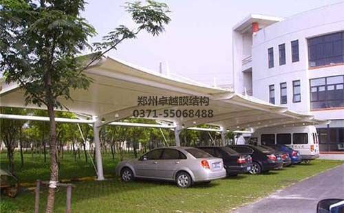 膜結(jié)構(gòu)車棚造價(jià)影響因素