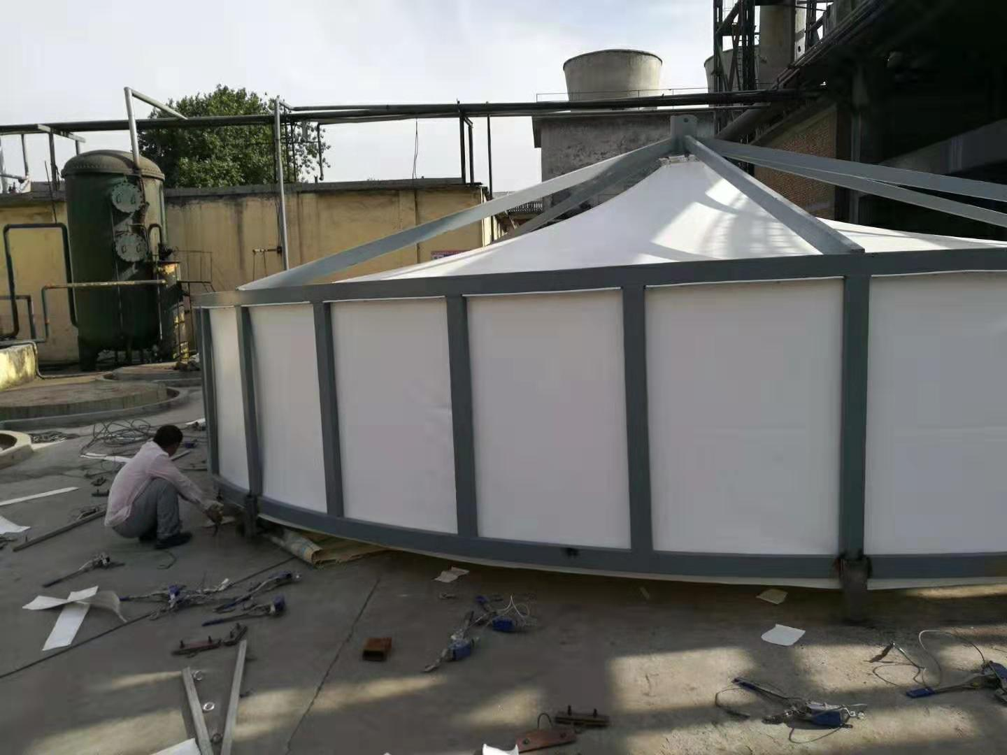 隨動(dòng)式污水池加蓋密封罩與固定式加蓋相比，有哪些特點(diǎn)