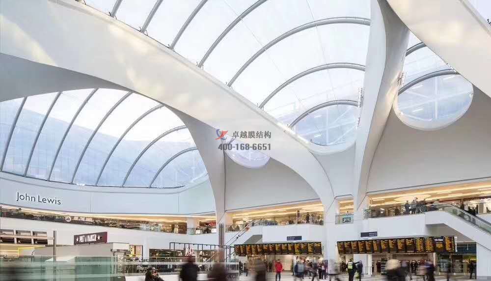 蘭州商場(chǎng)ETFE膜結(jié)構(gòu)工程設(shè)計(jì)承包專(zhuān)業(yè)廠家 　　