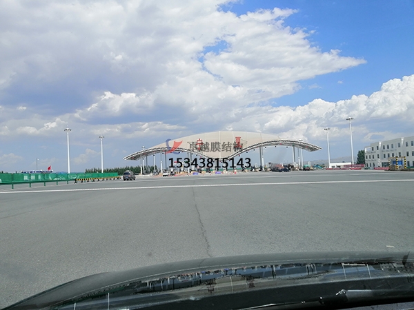 惠州高速收費站雨棚【專業(yè)廠家】景觀遮陽棚/服務區(qū)膜結(jié)構(gòu)充電站設計公司