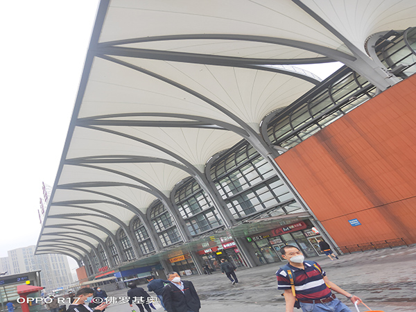 【PTFE膜結(jié)構(gòu)】上?；疖囌灸そY(jié)構(gòu)頂蓋