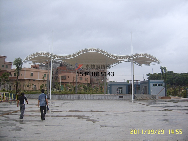 西安<font color='red'>膜結(jié)構(gòu)景觀</font>【設(shè)計(jì)生產(chǎn)】