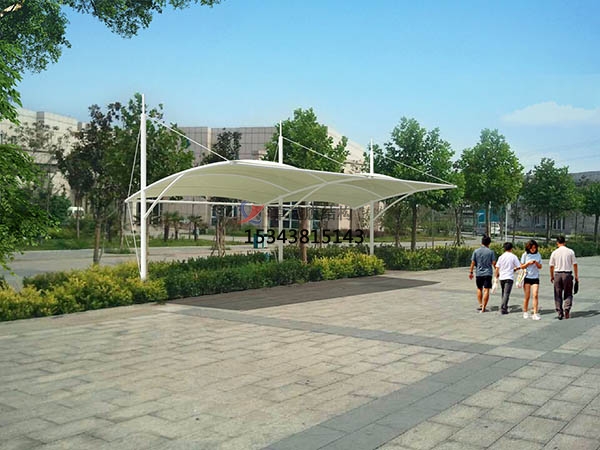 合肥充電站膜結構遮陽棚【生產(chǎn)銷售】 　　