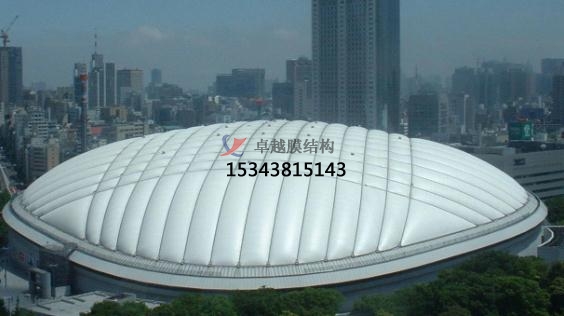 在“大棚”里，你甚至可以打網(wǎng)球