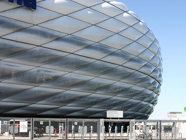 ETFE膜結(jié)構(gòu)出現(xiàn)撕裂怎么辦？