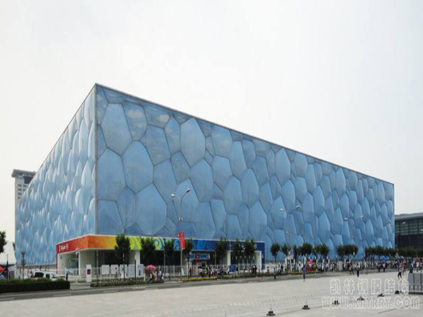 ETFE膜結構充氣系統(tǒng)是怎么工作的？