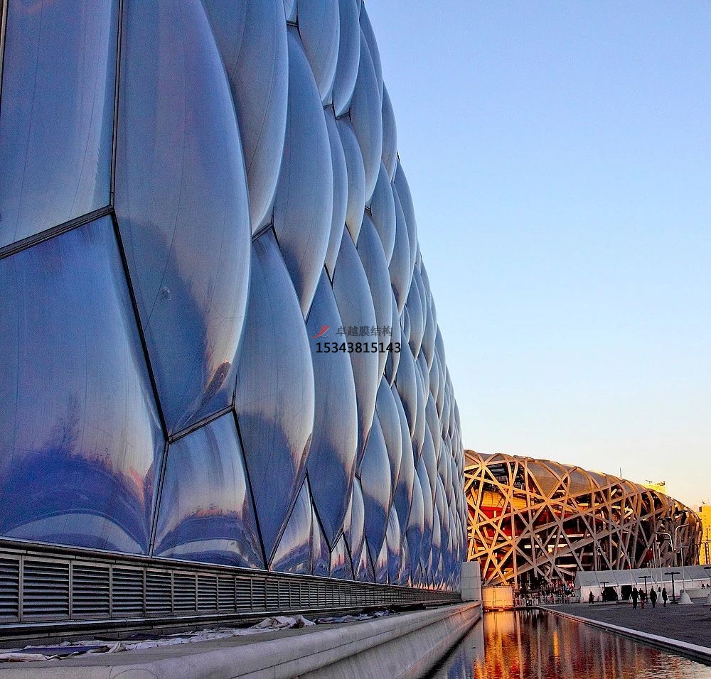 膜結(jié)構(gòu)立面，讓建筑更柔軟！