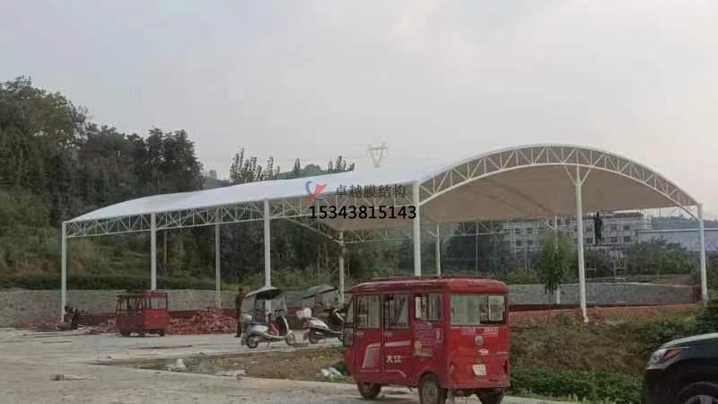 陽新縣龍港鎮(zhèn)門球場(chǎng) 