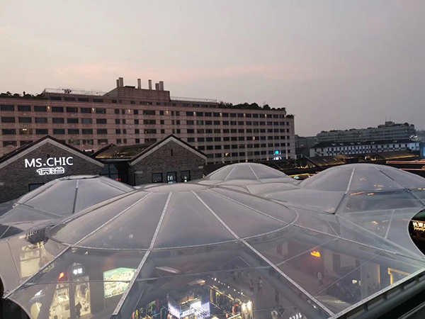 ETFE膜結(jié)構(gòu)材料的種類有哪些？如何選購適合自己的ETFE膜結(jié)構(gòu)？