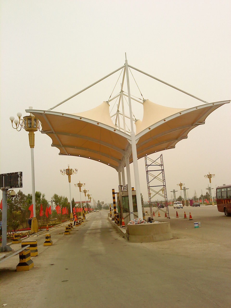 收費站膜結(jié)構(gòu)是什么？收費站膜結(jié)構(gòu)有哪些優(yōu)勢？