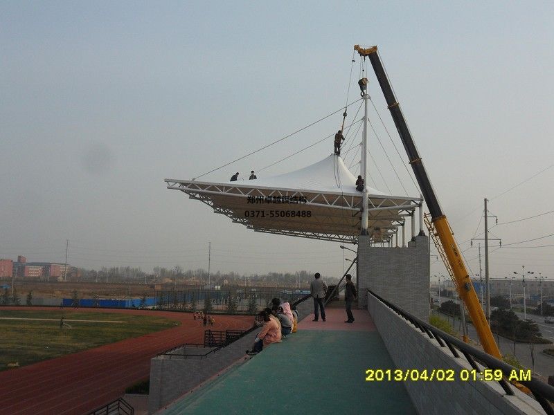 膜結(jié)構(gòu)出入口是如何安裝的？
